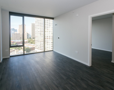 5252 S Cornell Ave - Photo Thumbnail 54