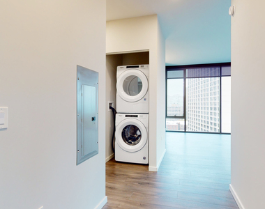 5252 S Cornell Ave - Photo Thumbnail 83