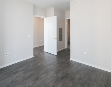 5252 S Cornell Ave - Photo Thumbnail 119