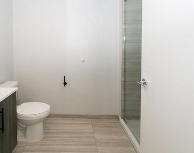 5252 S Cornell Ave - Photo Thumbnail 158