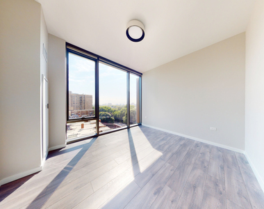 5252 S Cornell Ave - Photo Thumbnail 134