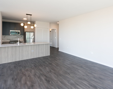 5252 S Cornell Ave - Photo Thumbnail 105