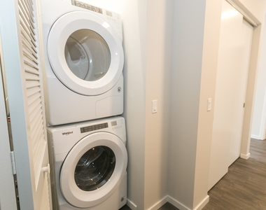 5252 S Cornell Ave - Photo Thumbnail 148