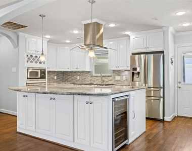 1705 Althea Drive - Photo Thumbnail 9