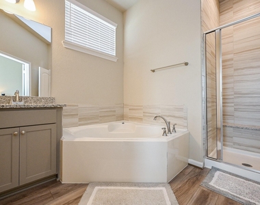 16103 Northern Cardinal Lane - Photo Thumbnail 14