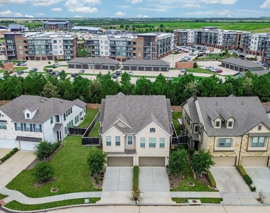16103 Northern Cardinal Lane - Photo Thumbnail 24