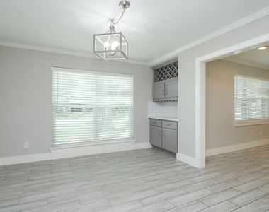 5815 Picasso Place - Photo Thumbnail 11