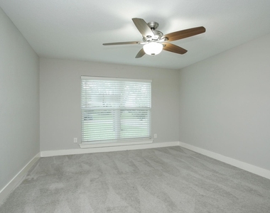 5815 Picasso Place - Photo Thumbnail 26