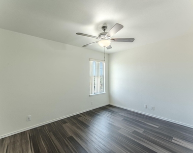 1339 Diamond Bluff - Photo Thumbnail 15