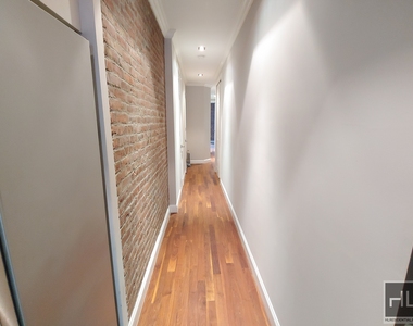 East 116 Street - Photo Thumbnail 2