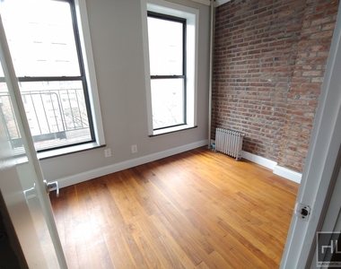 East 116 Street - Photo Thumbnail 1