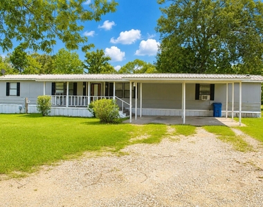 9910 State Highway 156 - Photo Thumbnail 1