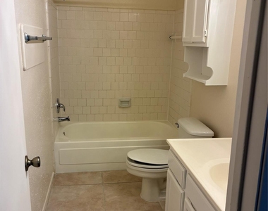 16230 Cutten Road - Photo Thumbnail 21