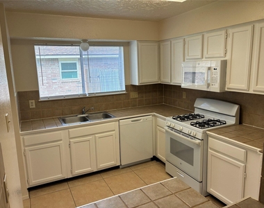 16230 Cutten Road - Photo Thumbnail 7