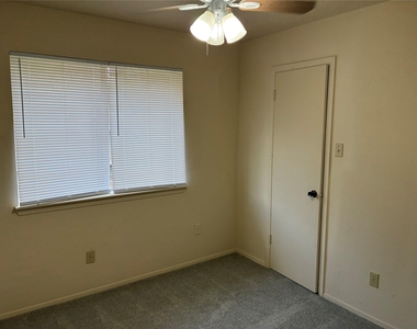 16230 Cutten Road - Photo Thumbnail 19
