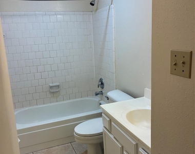 16230 Cutten Road - Photo Thumbnail 18