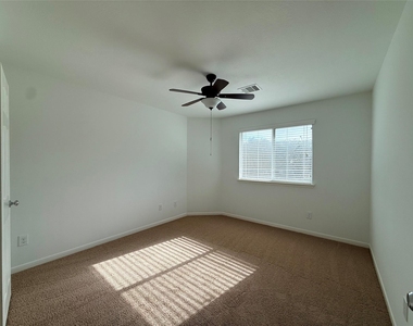 2814 Ridgeglen Lane - Photo Thumbnail 28