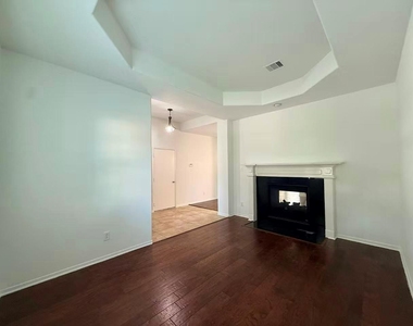 2814 Ridgeglen Lane - Photo Thumbnail 24