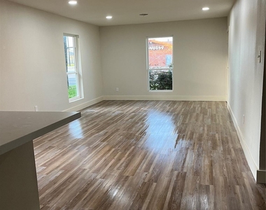 2629 W Main Street - Photo Thumbnail 6