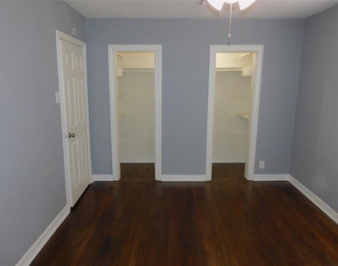 816 Avenue A - Photo Thumbnail 10