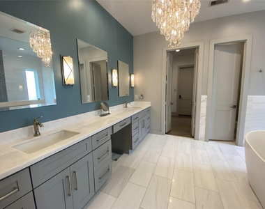 4043 Tartan Lane - Photo Thumbnail 7