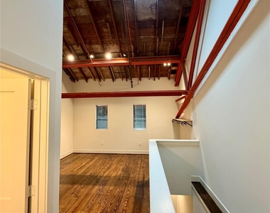4411 Dallas Street - Photo Thumbnail 12