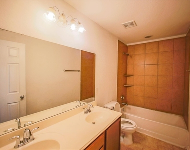24030 Buffalo Cove Lane - Photo Thumbnail 17