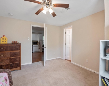 8314 Brandon Street - Photo Thumbnail 19