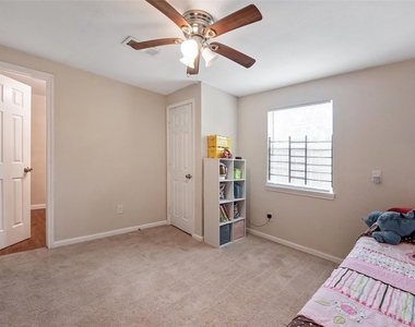 8314 Brandon Street - Photo Thumbnail 18