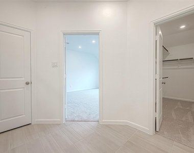 27110 Angel Creek Lane - Photo Thumbnail 21