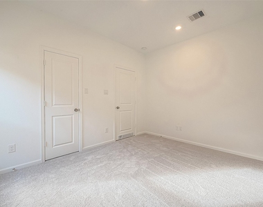 27110 Angel Creek Lane - Photo Thumbnail 24