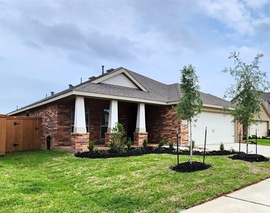 27110 Angel Creek Lane - Photo Thumbnail 2