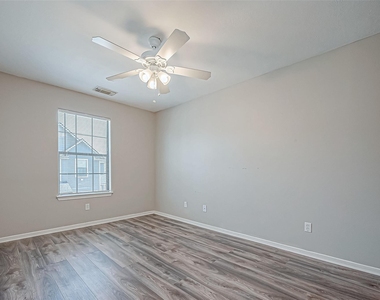 10043 Morocco Road - Photo Thumbnail 42