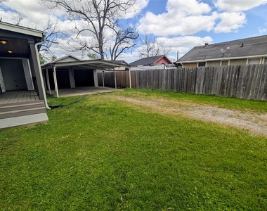 7521 Laredo Street - Photo Thumbnail 26