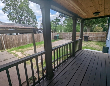 7521 Laredo Street - Photo Thumbnail 21