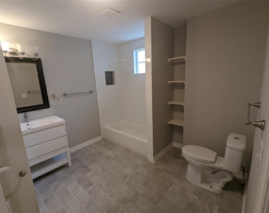 7521 Laredo Street - Photo Thumbnail 16