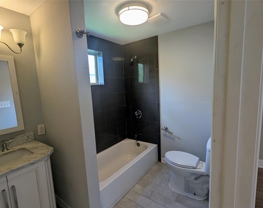 7521 Laredo Street - Photo Thumbnail 28
