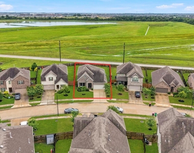 23919 Northwood Terrace Lane - Photo Thumbnail 30