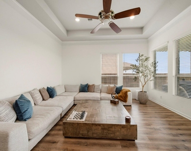 23919 Northwood Terrace Lane - Photo Thumbnail 7