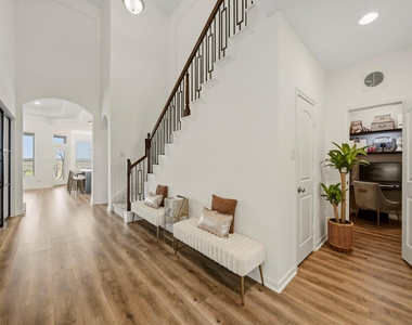 23919 Northwood Terrace Lane - Photo Thumbnail 3