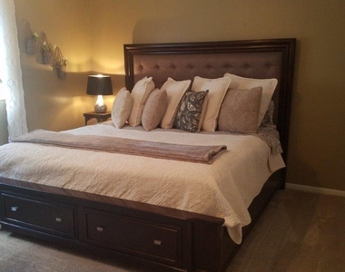 392 Lakeview Terrace - Photo Thumbnail 22