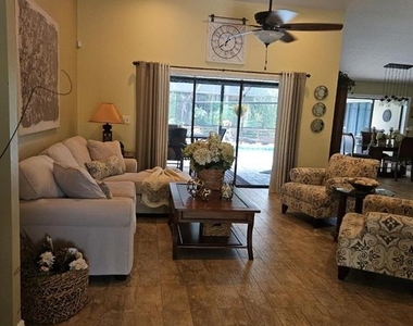 392 Lakeview Terrace - Photo Thumbnail 5