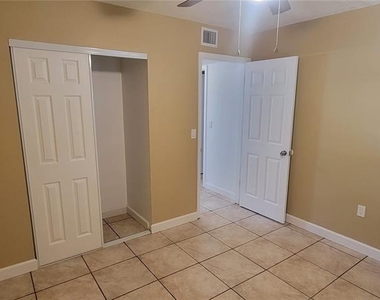 180 Magnolia Woods Court - Photo Thumbnail 11