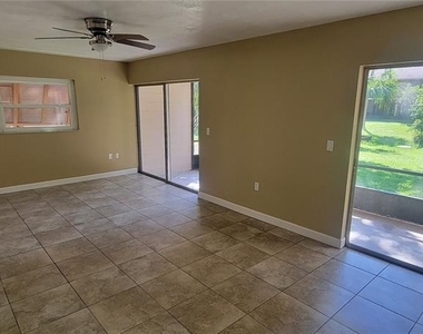 180 Magnolia Woods Court - Photo Thumbnail 17