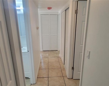 180 Magnolia Woods Court - Photo Thumbnail 12