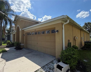 31205 Bridgegate Drive - Photo Thumbnail 2