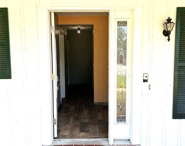 2152 Greenbriar Boulevard - Photo Thumbnail 1