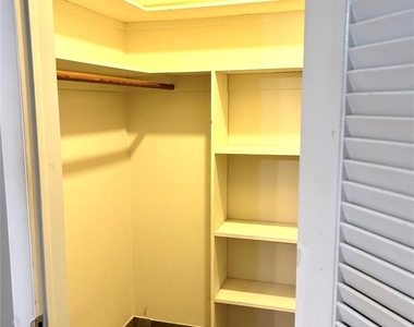 2152 Greenbriar Boulevard - Photo Thumbnail 17