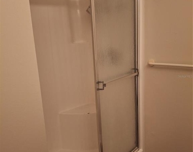 5560 61st Street N - Photo Thumbnail 12
