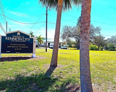 5560 61st Street N - Photo Thumbnail 31